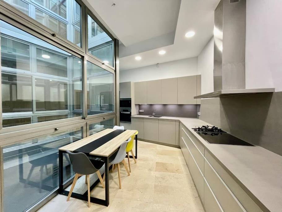 Fdez Amazing House By Cathedral And Giralda With Private Pool Villa Sevilla Exteriör bild
